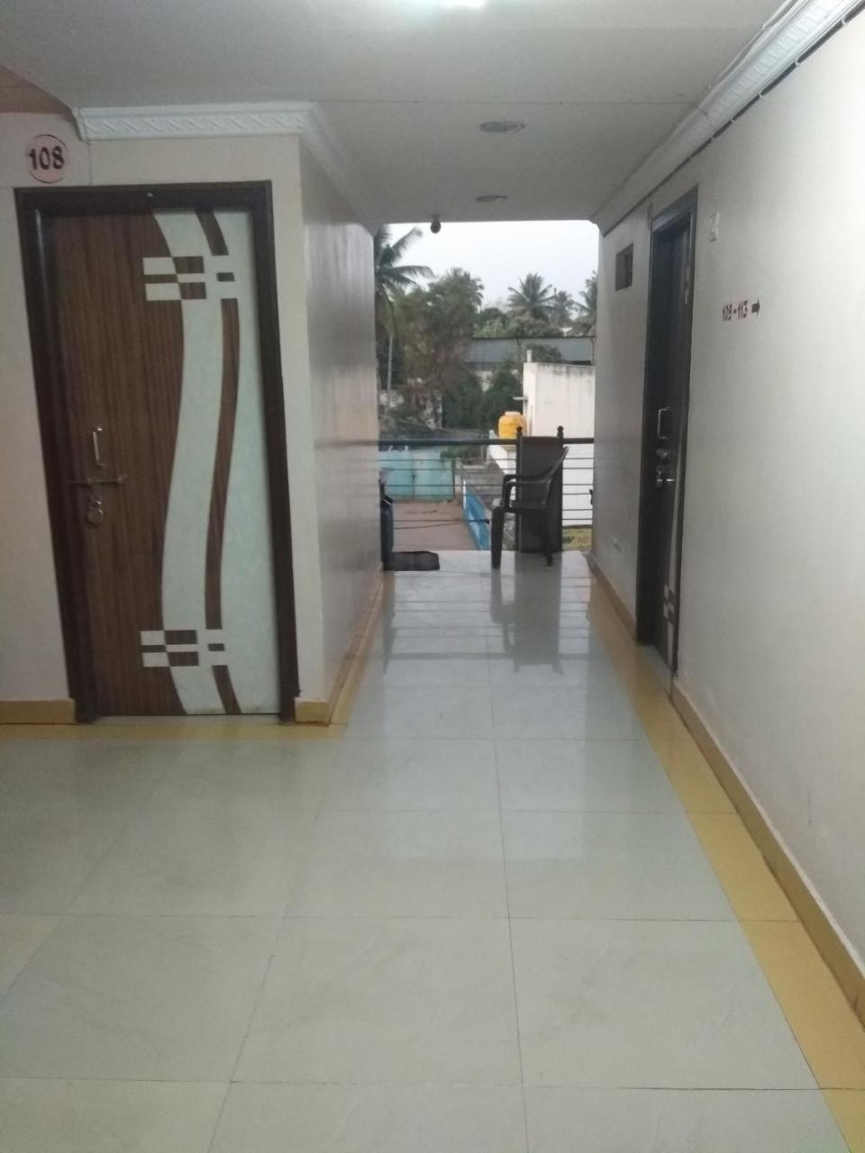 Apoorva Residency Hotel Bengaluru Kültér fotó